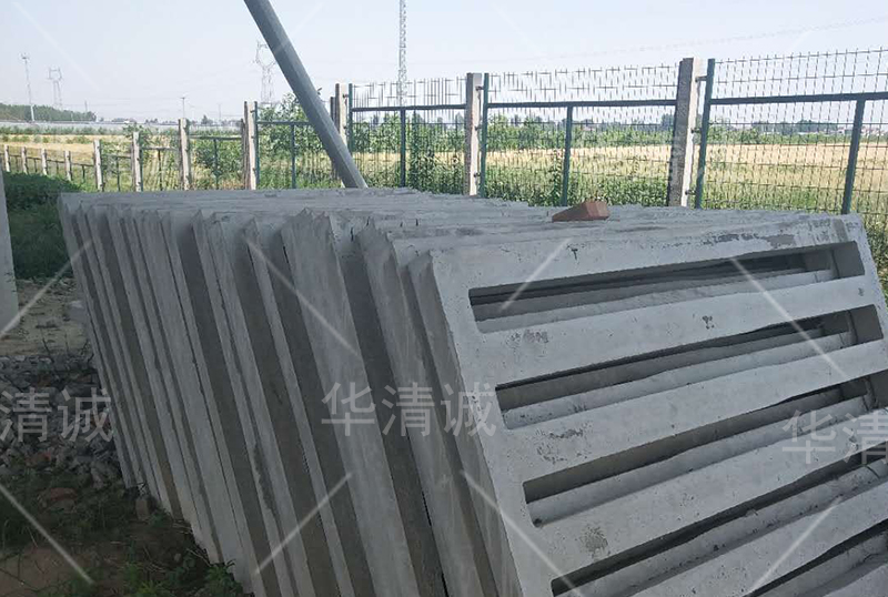 高铁混凝土防护栅栏多少钱一米